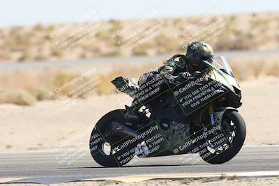 media/Oct-04-2025-CVMA (Sat) [[408bcdd6e4]]/Race 4-Formula Middleweight (Holeshot)/